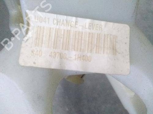 Gear lever KIA CEE'D SW (ED) 2.0 CRDi 140 | BP15463224M90 