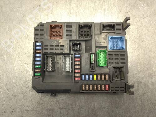 Used Fuse box PEUGEOT 208 I (CA_, CC_) 1.2 PureTech 82 (82 hp) 21780597