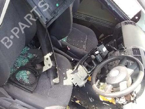 Right headlight VW POLO (9N_, 9A_) 1.4 16V | BP15427385C29 