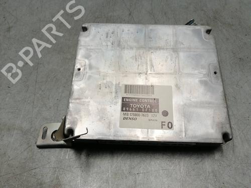 Motorstyringsenhed TOYOTA COROLLA Verso (_E12_) [2001-2007]  15443807