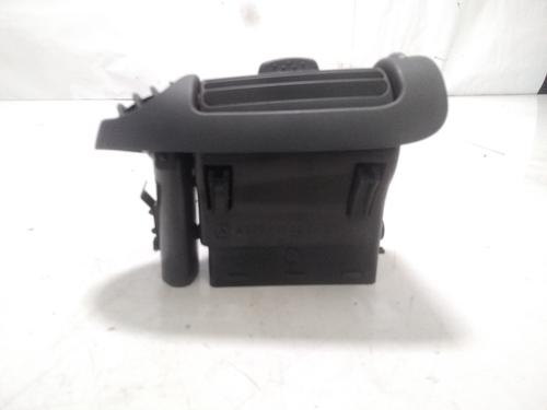 Air vent MERCEDES-BENZ C-CLASS (W203) C 220 CDI (203.006, 203.008) | BP15461022I21 