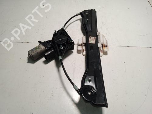 Used Right rear window motor MINI MINI CLUBVAN (R55) [2012-2014]  15945574
