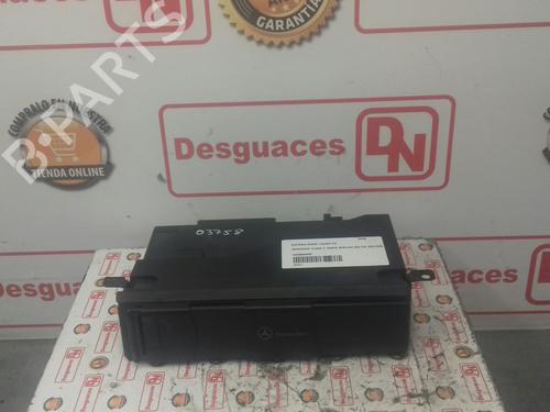 Used Radio MERCEDES-BENZ C-CLASS (W203) C 220 CDI (203.006, 203.008) (143 hp) 15426124