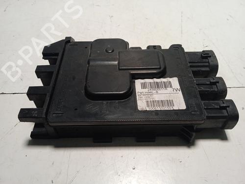 Electronic module RENAULT SCÉNIC III (JZ0/1_) 1.6 dCi (JZ00, JZ12) | BP15816316M83 