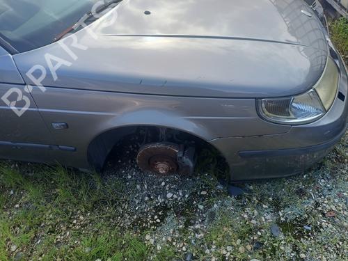 Used Right front fenders SAAB 9-5 (YS3E) [1997-2009]  24433222