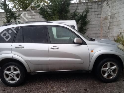 Høyre foran invendig håndtak TOYOTA RAV 4 II (_A2_) 2.0 D 4WD (CLA20_, CLA21_, CLA20R, CLA21R) | BP26434103I14 