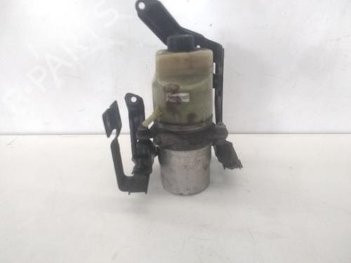 Styring servopumpe FORD KUGA I 2.0 TDCi (136 hp) 15462815