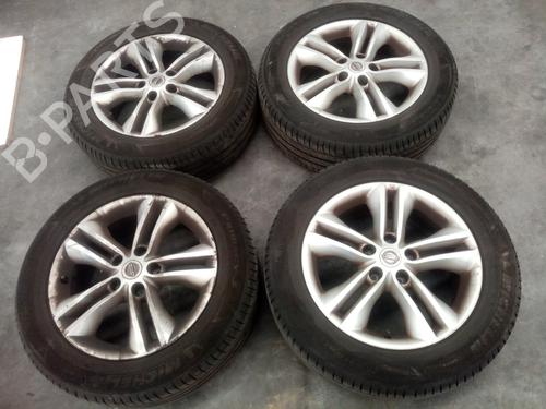 Used Rim NISSAN QASHQAI / QASHQAI +2 I (J10, NJ10, JJ10E) [2006-2014]  26582826