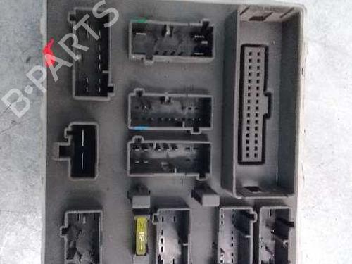 Fuse box FORD FOCUS I (DAW, DBW) 1.8 Turbo DI / TDDi | BP15427366E1 
