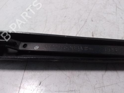Front windshield wiper arm LAND ROVER DISCOVERY III (L319) 2.7 TD 4x4 | BP15452130C143 