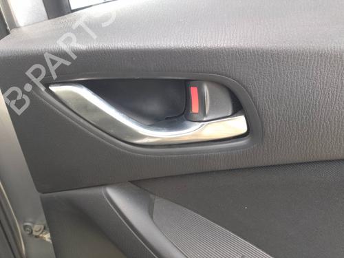 Højre bagtil invendig håndtag MAZDA CX-5 (KE, GH) 2.2 D (KE2FW) (150 hp) 23089184