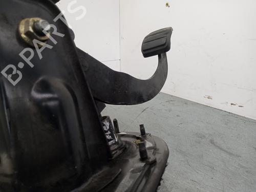 BP15464114I13 | Clutch pedal RENAULT MASTER II Bus (JD)  BP15464114I13