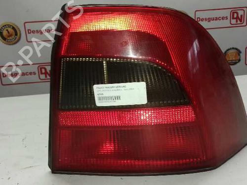 Used Right taillight OPEL VECTRA B (J96) [1995-2004]  15426984