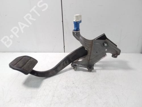 Break pedal LAND ROVER DISCOVERY III (L319) 2.7 TD 4x4 (190 hp) 15452125