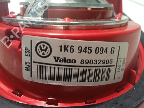 Right taillight VW GOLF V (1K1) 1.9 TDI | BP16107425C35 