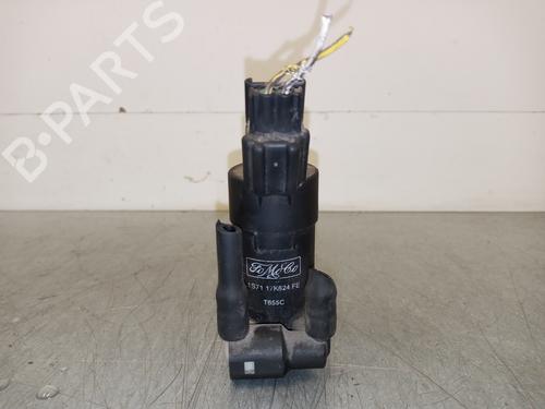 Used Washer pump FORD FOCUS II (DA_, HCP, DP) [2004-2013]  15439242