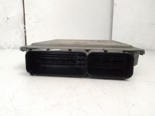 Used Engine control unit (ECU) VW PASSAT B6 (3C2) [2005-2010]  15450645