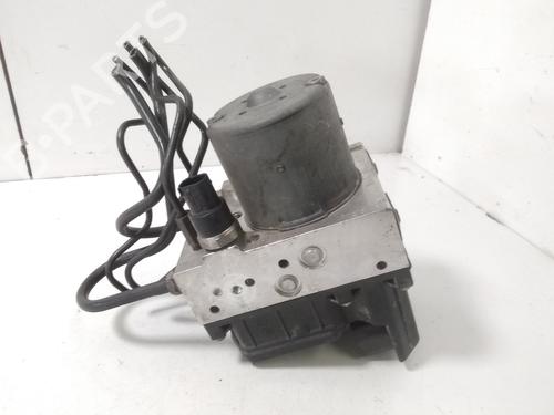 Used ABS pump TOYOTA AVENSIS (_T25_) [2003-2008]  15458131