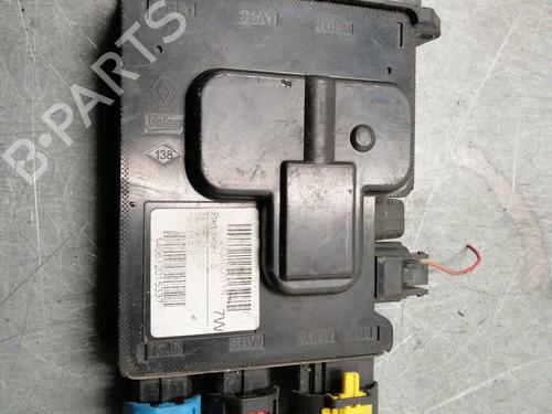 Elektronisk modul RENAULT MEGANE III Hatchback (BZ0/1_, B3_) [2008-2025]  15449069