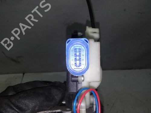 Front right lock SEAT LEON (1M1) 1.4 16V | BP15443466C97 