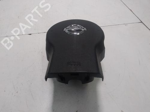 Used Driver airbag NISSAN PATHFINDER III (R51) [2005-2025]  15726944