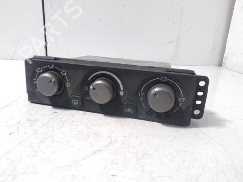 Mando climatizador MITSUBISHI PAJERO III (V7_W, V6_W) 3.5 (V65W, V75W) (203 hp) 15451755