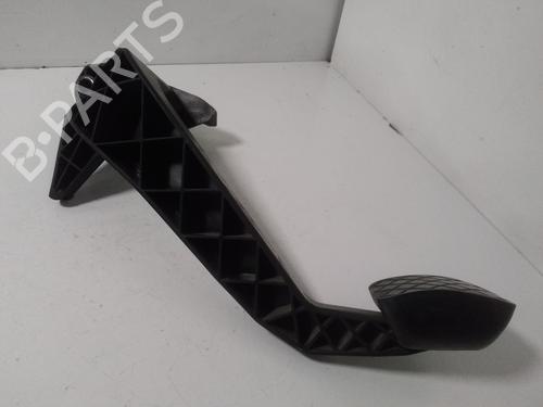 Clutch pedal AUDI A4 B6 Avant (8E5) 2.5 TDI | BP15456942I13 