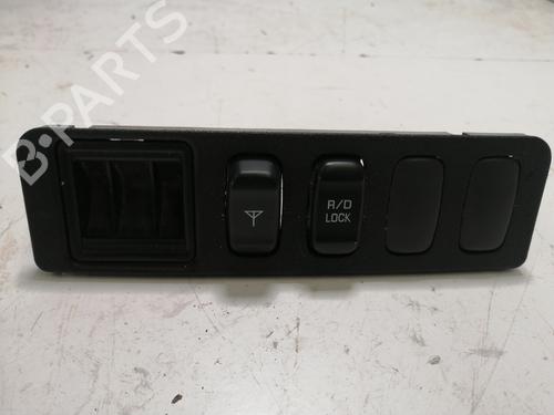 Used Switch MITSUBISHI PAJERO III (V7_W, V6_W) [1999-2007]  15464827