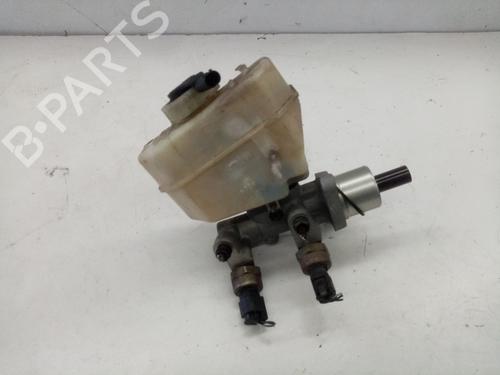 Used Brake master cylinder BMW 3 Touring (E46) 320 d (150 hp) 26017330