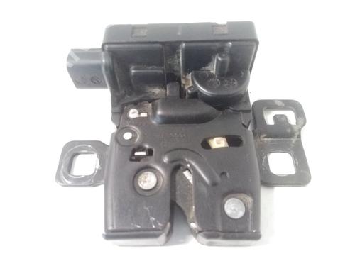 Tailgate lock LAND ROVER RANGE ROVER SPORT I (L320) 2.7 D 4x4 | BP15456235C101 