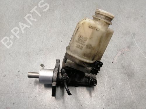 Used Brake master cylinder ALFA ROMEO GT (937_) 1.9 JTD (937CXN1B) (150 hp) 15444191