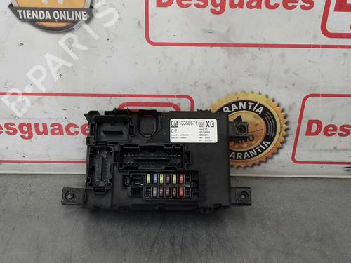 Sikringsdåse OPEL CORSA D (S07) [2006-2015]  15426335