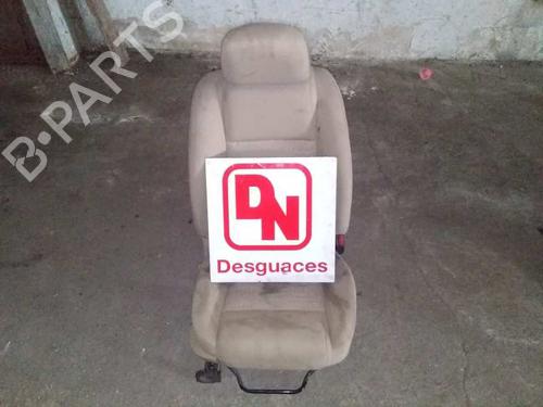 Asiento delantero derecho FORD USA MUSTANG Convertible [2005-2024]  15589402