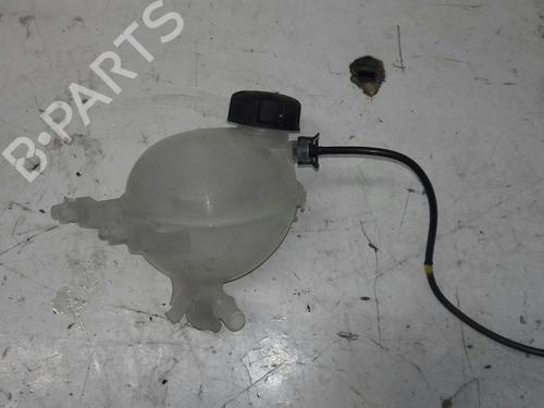Used Expansion tank PEUGEOT 208 I (CA_, CC_) [2012-2020]  15440020