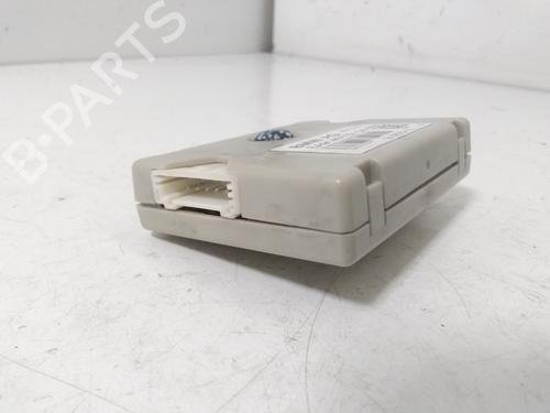 Used Antenna/Base BMW 5 (F10) 520 d (184 hp) 15611219
