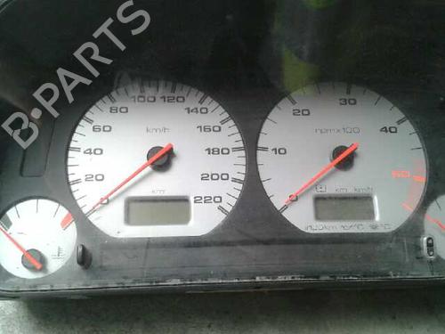 Used Instrument cluster SEAT CORDOBA (6K2) [1999-2002]  15466342