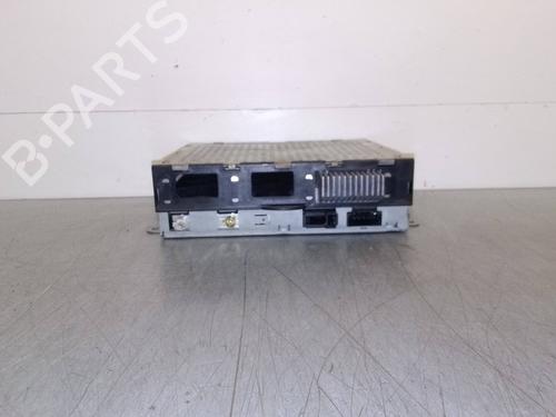 Used Radio AUDI A8 D2 (4D2, 4D8) [1994-2005]  15438443