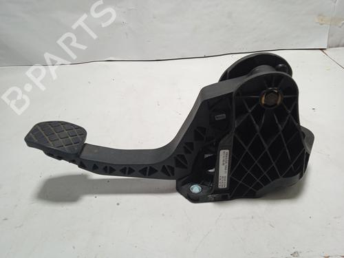 Used Clutch pedal VW GOLF PLUS V (5M1, 521) [2004-2013]  15454472