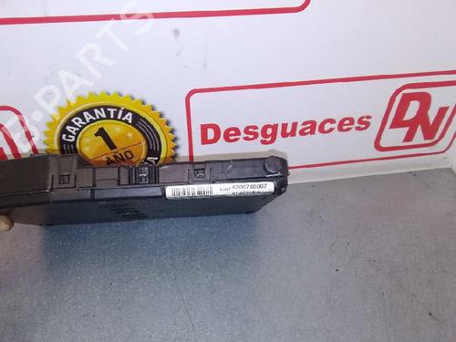 Fuse box RENAULT SCÉNIC II (JM0/1_)  | BP15430285E1 