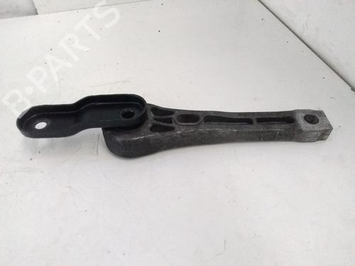 Used Engine mount VW PASSAT B6 (3C2) [2005-2010]  15450681
