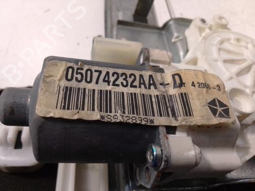 Right rear window motor DODGE CALIBER  | BP20658233E22 