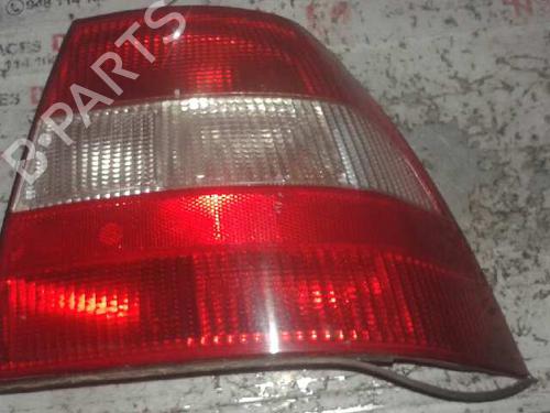 Used Right taillight OPEL VECTRA B (J96) [1995-2004]  15425255
