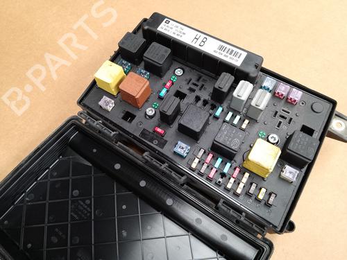 Used Fuse box OPEL ASTRA H (A04) [2004-2014]  26502404