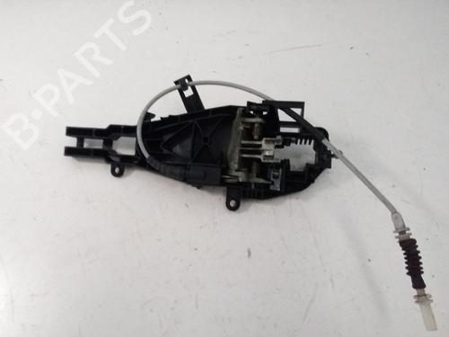 Used Front left exterior door handle BMW 3 (E90) 320 d (163 hp) 15446840