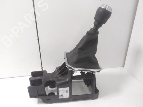 Used Gear lever DACIA SANDERO III 1.0 TCe 90 (91 hp) 15457966