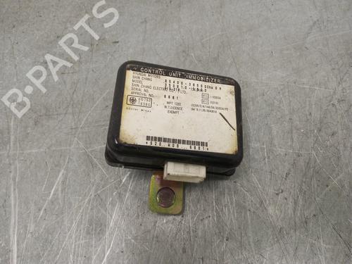 Used Control unit HYUNDAI SANTA FÉ I (SM) 2.7 4x4 (175 hp) 15437641