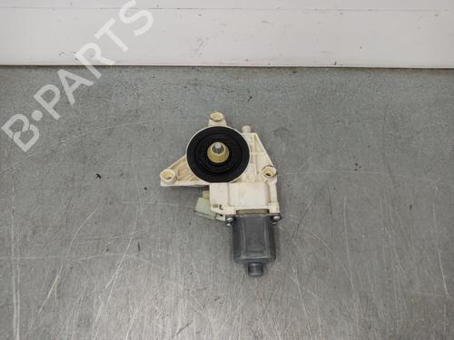 Used Left front window motor MERCEDES-BENZ C-CLASS (W204) C 200 CDI (204.001) (136 hp) 15430459