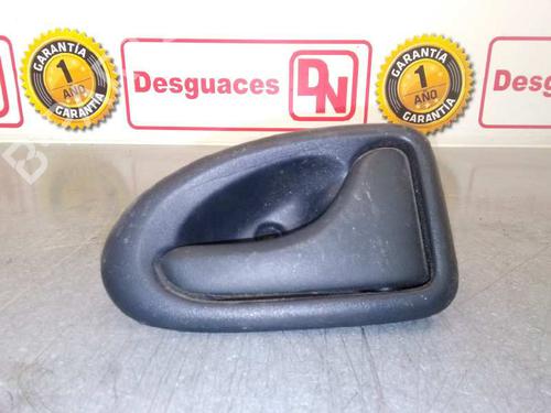 Used Front right interior door handle RENAULT MEGANE I (BA0/1_) [1995-2004]  15428196