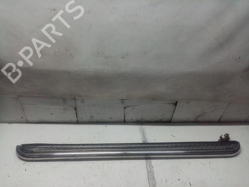 Used Step MERCEDES-BENZ M-CLASS (W164) ML 320 CDI 4-matic (164.122) (224 hp) 16470900
