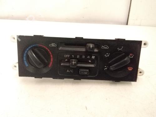 Used Climate control SUBARU FORESTER (SF_) [1997-2002]  15445571